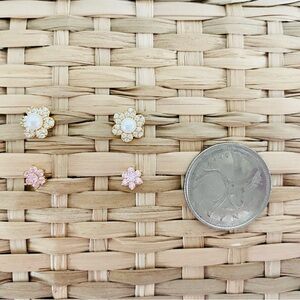 🎁 FREE ADD ON
Delicate Flower Gold Plated Stud Earrings Set